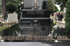 Piękny artystyczny niepowtarzalny nagrobek pomnik z dekoracją