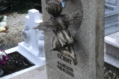 Piękny artystyczny niepowtarzalny nagrobek pomnik z dekoracją