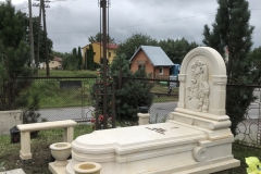 Artystyczne niepowtarzalne nagrobki z piaskowca unikaty (33)